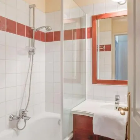 1-appt Avec Piscine A St-jean Pays-basque Апартаменты Uhart-Cize